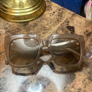 Stylish Brown Sunglasses